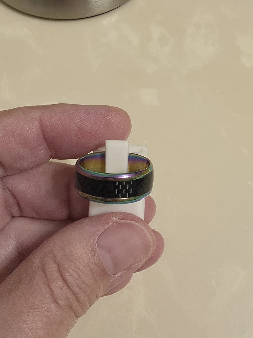 Carbon Fiber Inlay Men’s Ring with Iridescent Edges Size 7